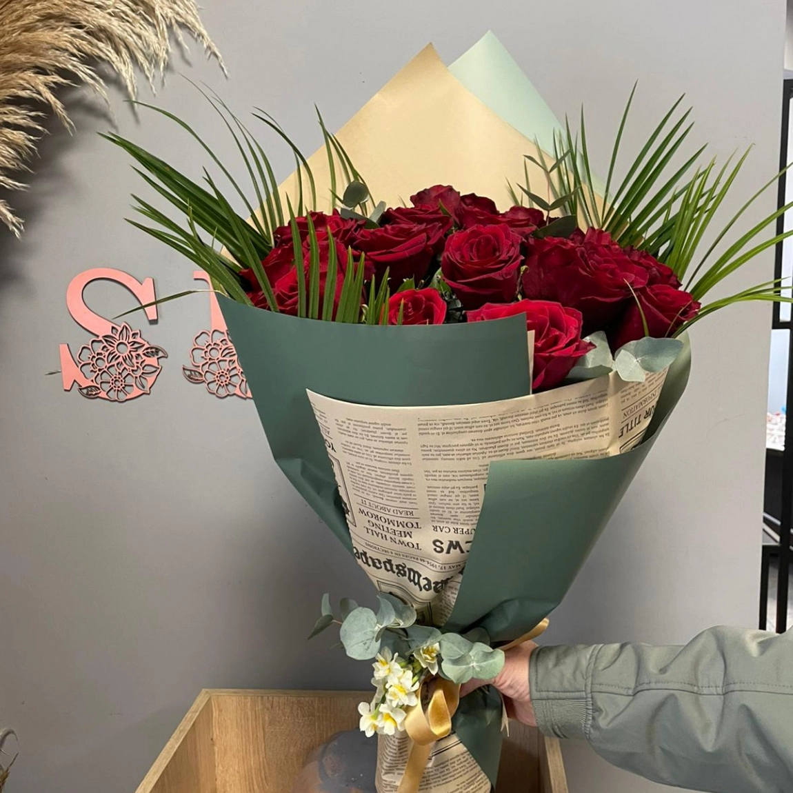 Aşkın Simgesi 19 Kırmızı Gül Buketi