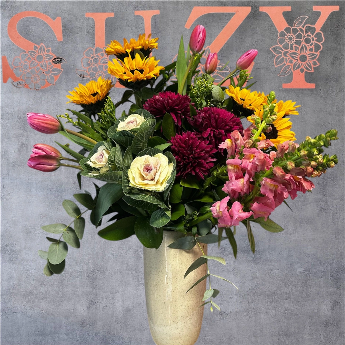 Gülümseten Renkler - Şik Vazo Arajmani