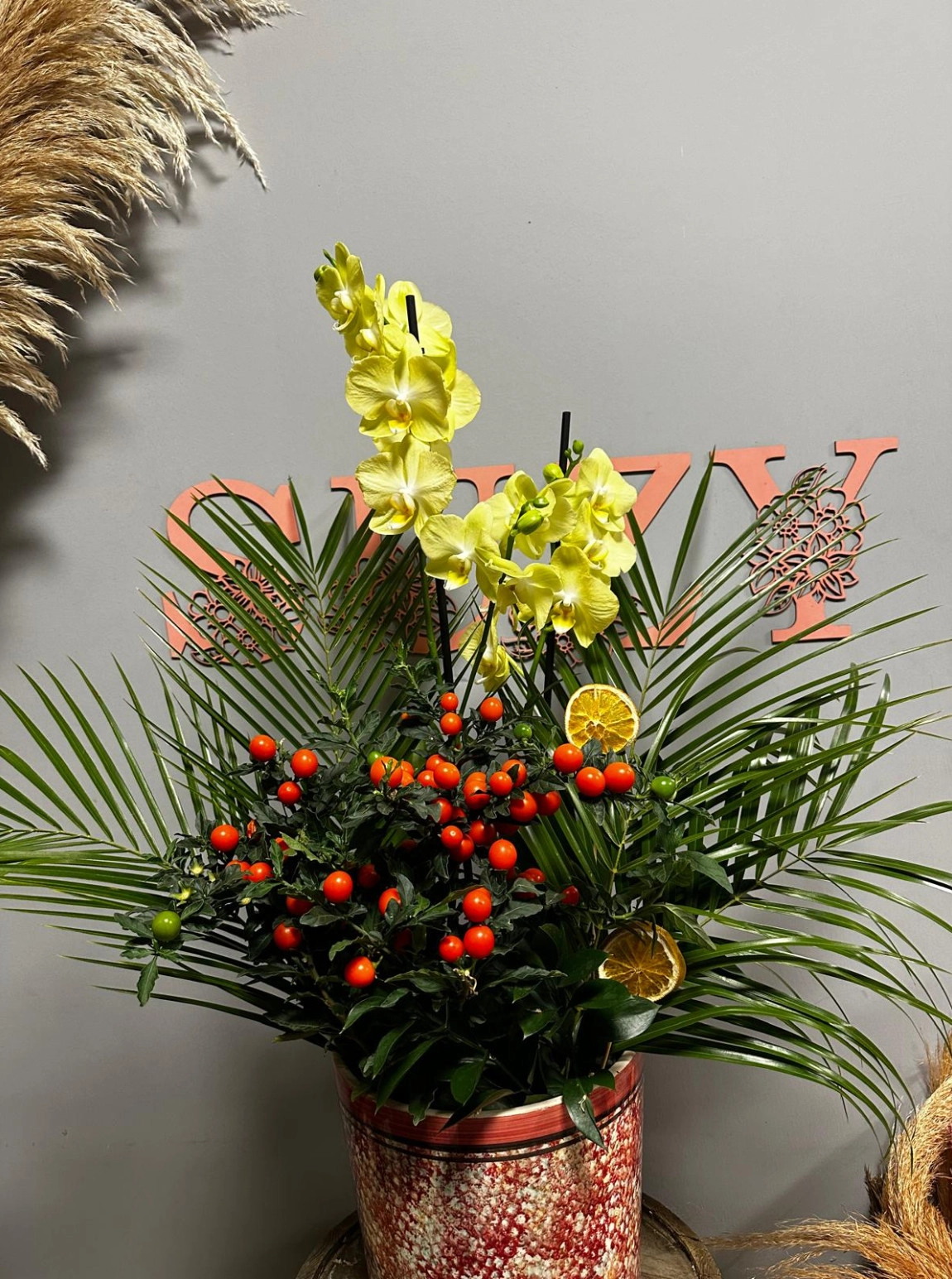 Kokina Süslemeli Büyük Orkide Aranjmanı