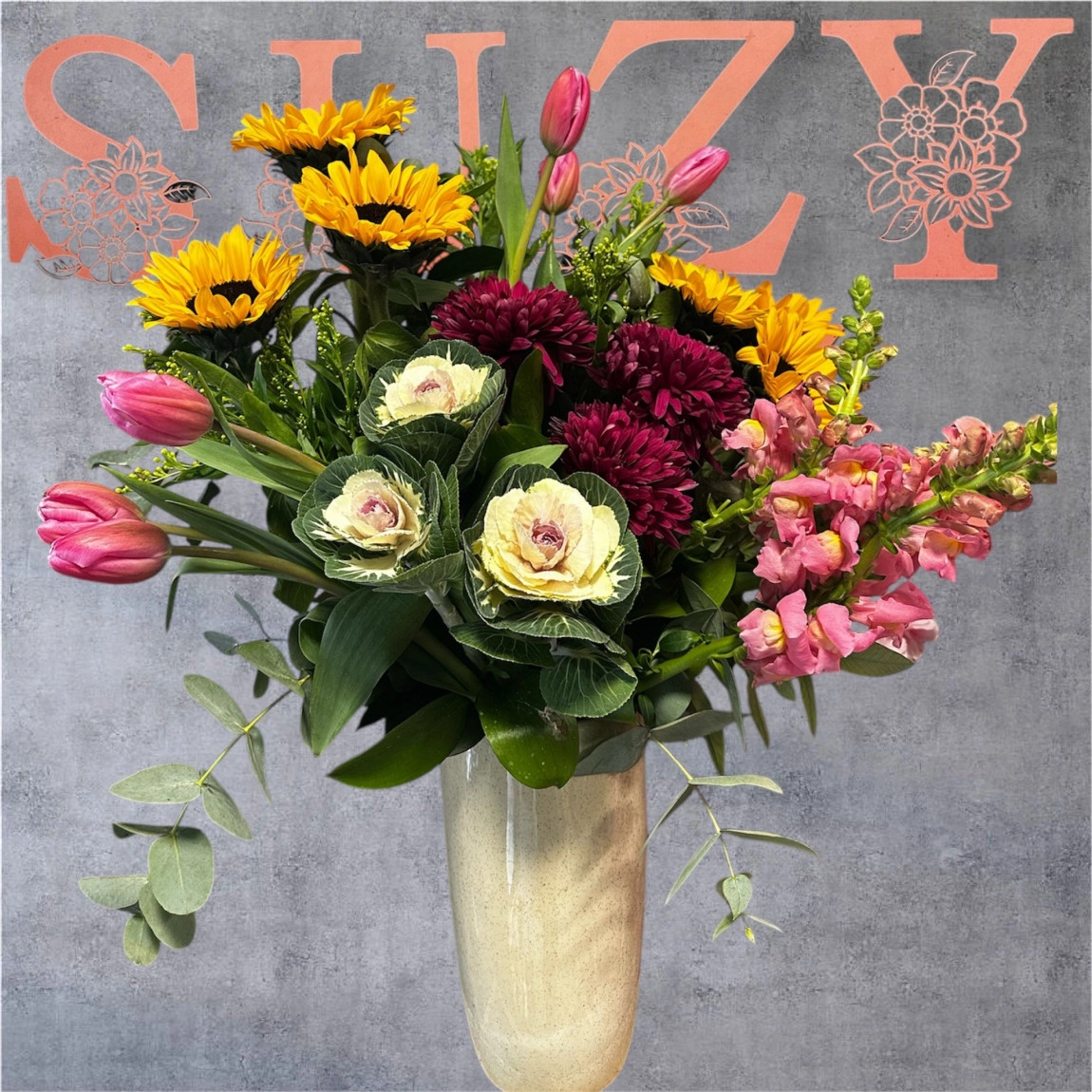 Gülümseten Renkler - Şik Vazo Arajmani