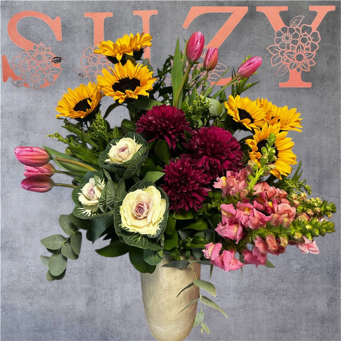 Gülümseten Renkler - Şik Vazo Arajmani