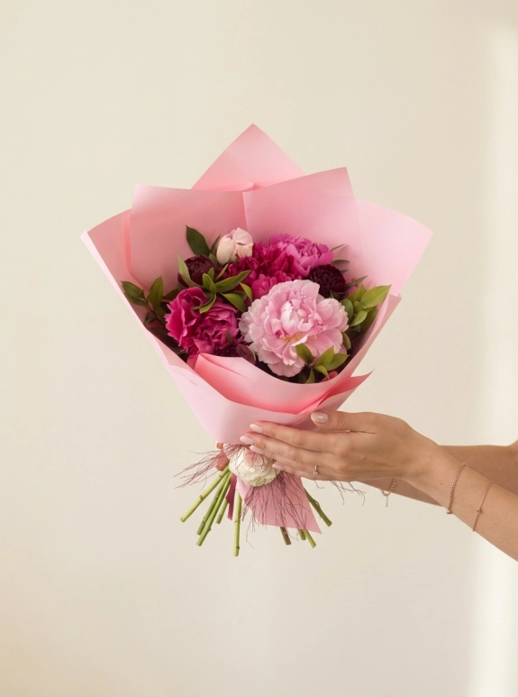 Pembe Mor Şakayık Buketi