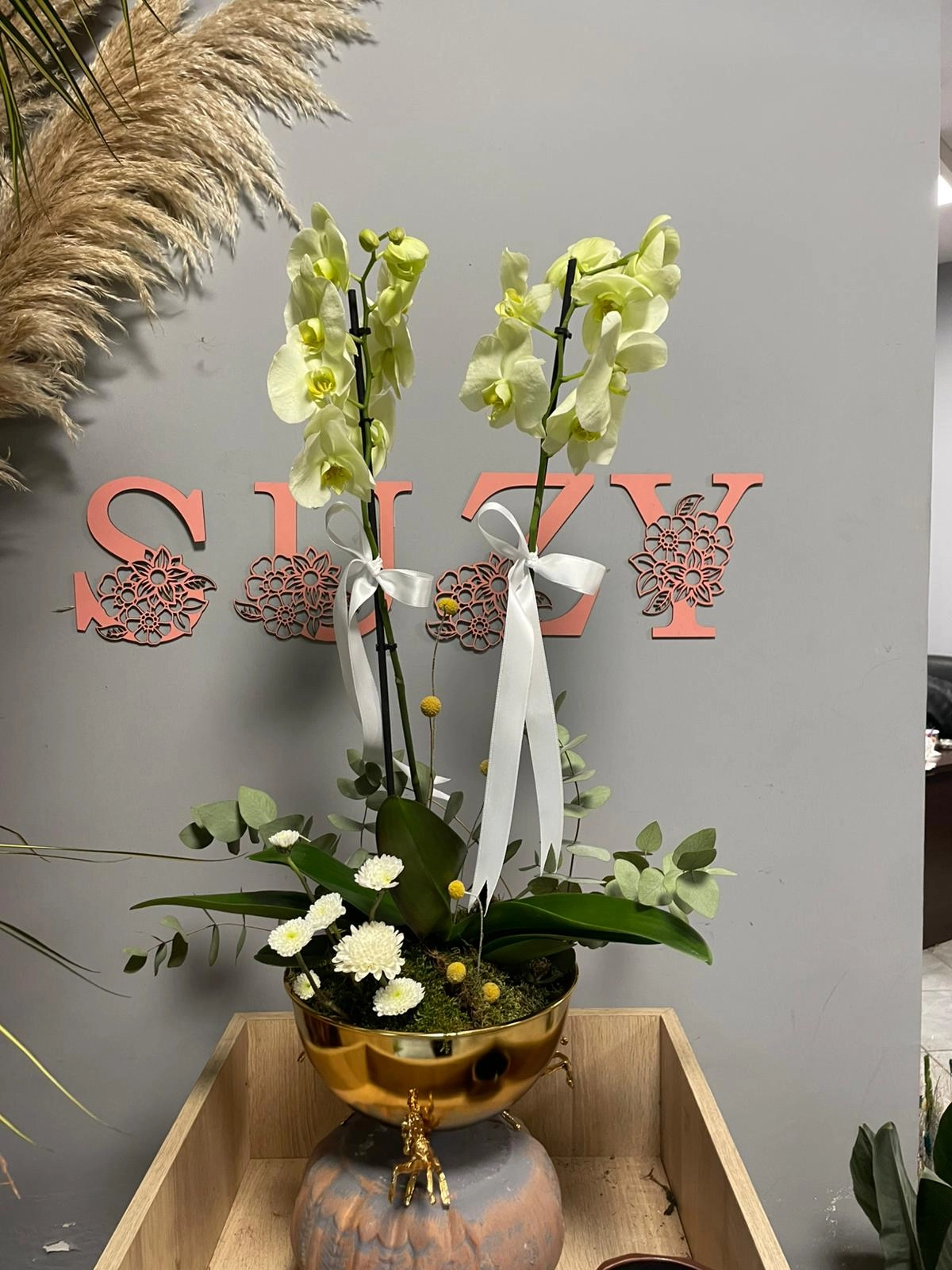 Çift Dal Yeşil Orkide Aranjmanı